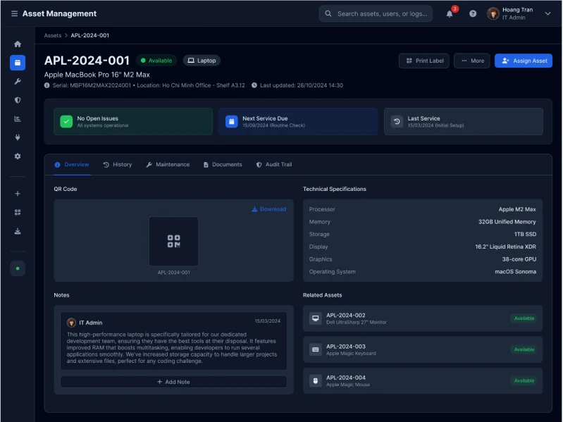 Asset detail page for a laptop with specifications, notes and related assets